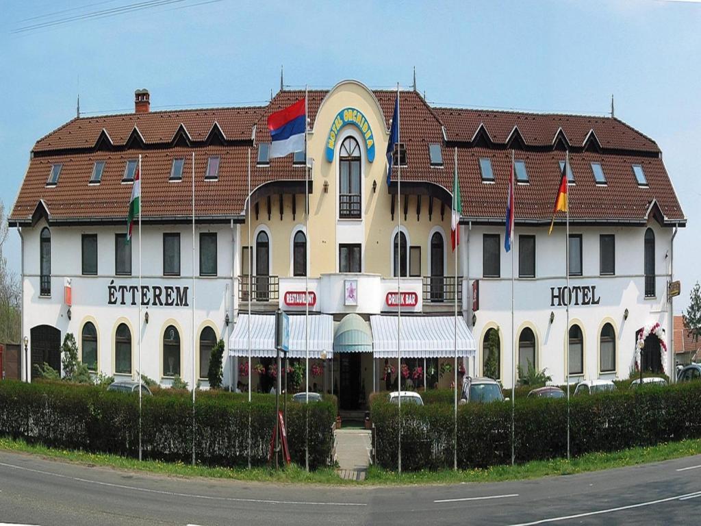 Hotel Orchidea Balástya エクステリア 写真